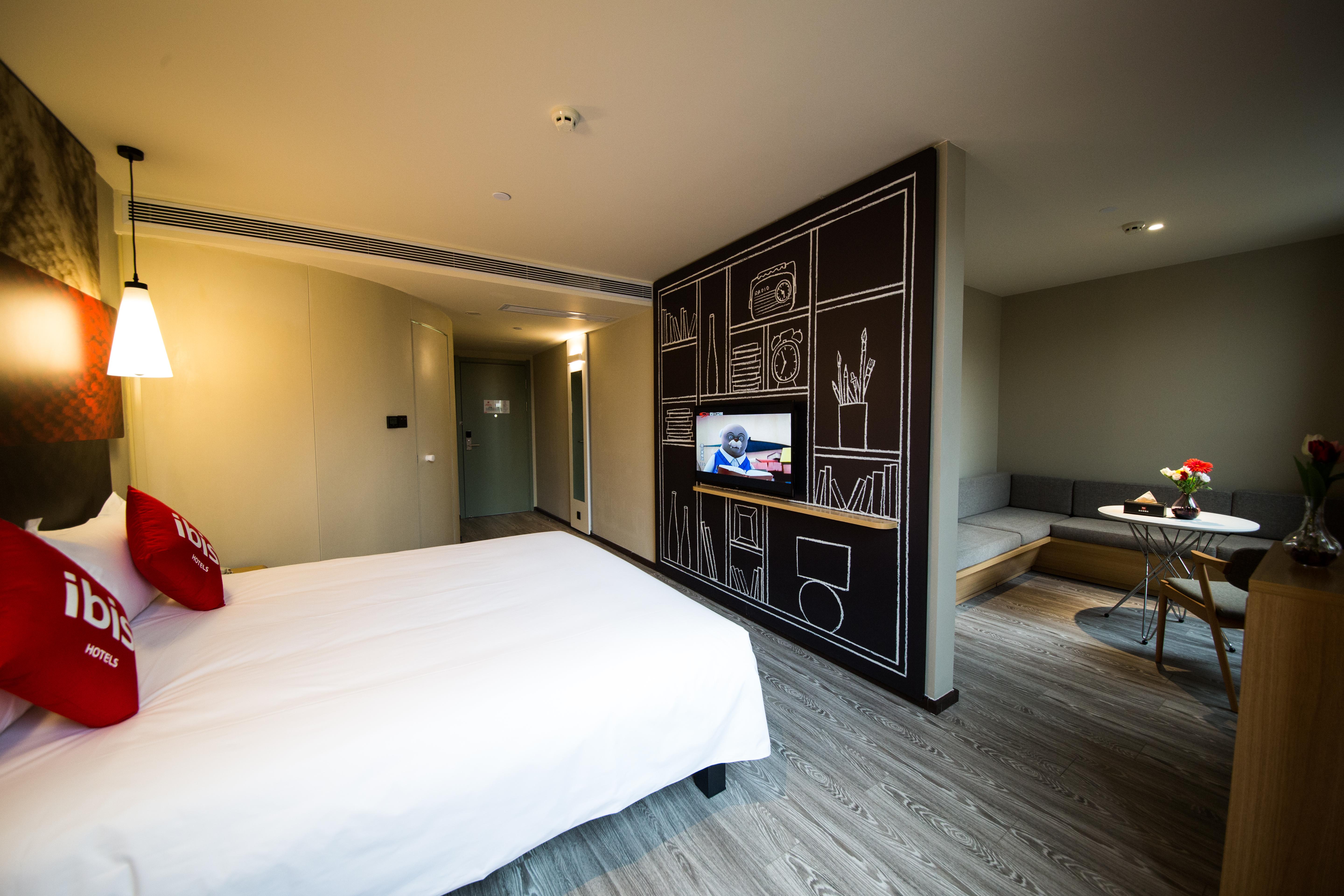 Hotel Ibis Guangzhou Yuexiu Park Metro Station Exterior foto